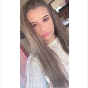 Meet your Posher, Emily